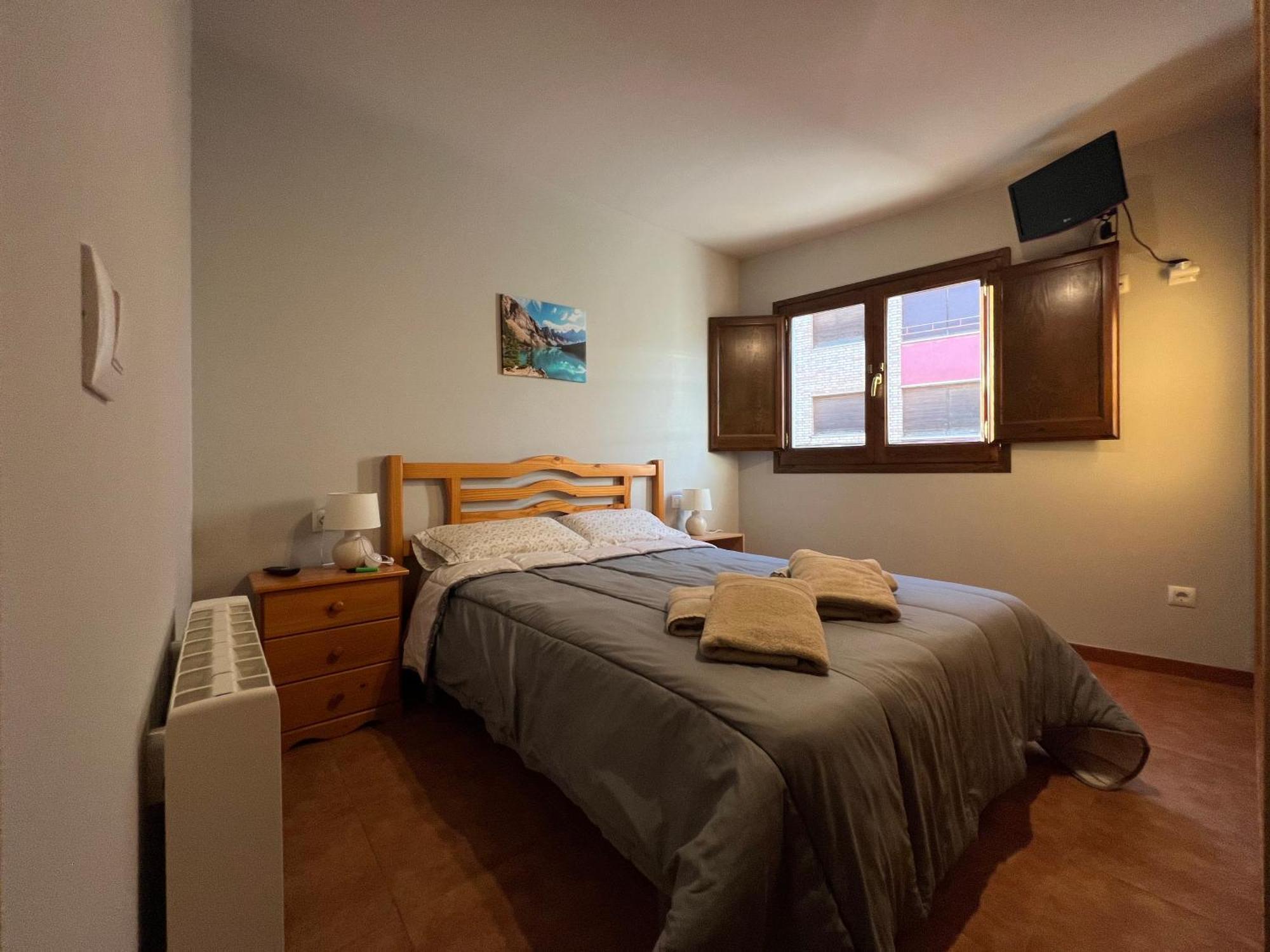 La Vall Apartaments Loft Сан-Льоренс-де-Моруньс Экстерьер фото